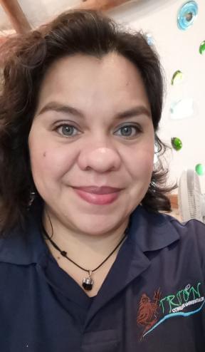 Claudia Abigail Iris